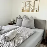 Balkon Und Ruhe - Wohlfuehloase In Od2 손토펜