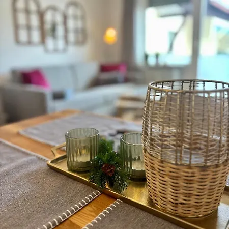 아파트 Balkon Und Ruhe - Wohlfuehloase In Od2 손토펜