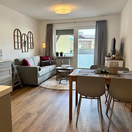 Balkon Und Ruhe - Wohlfuehloase In Od2 아파트 *